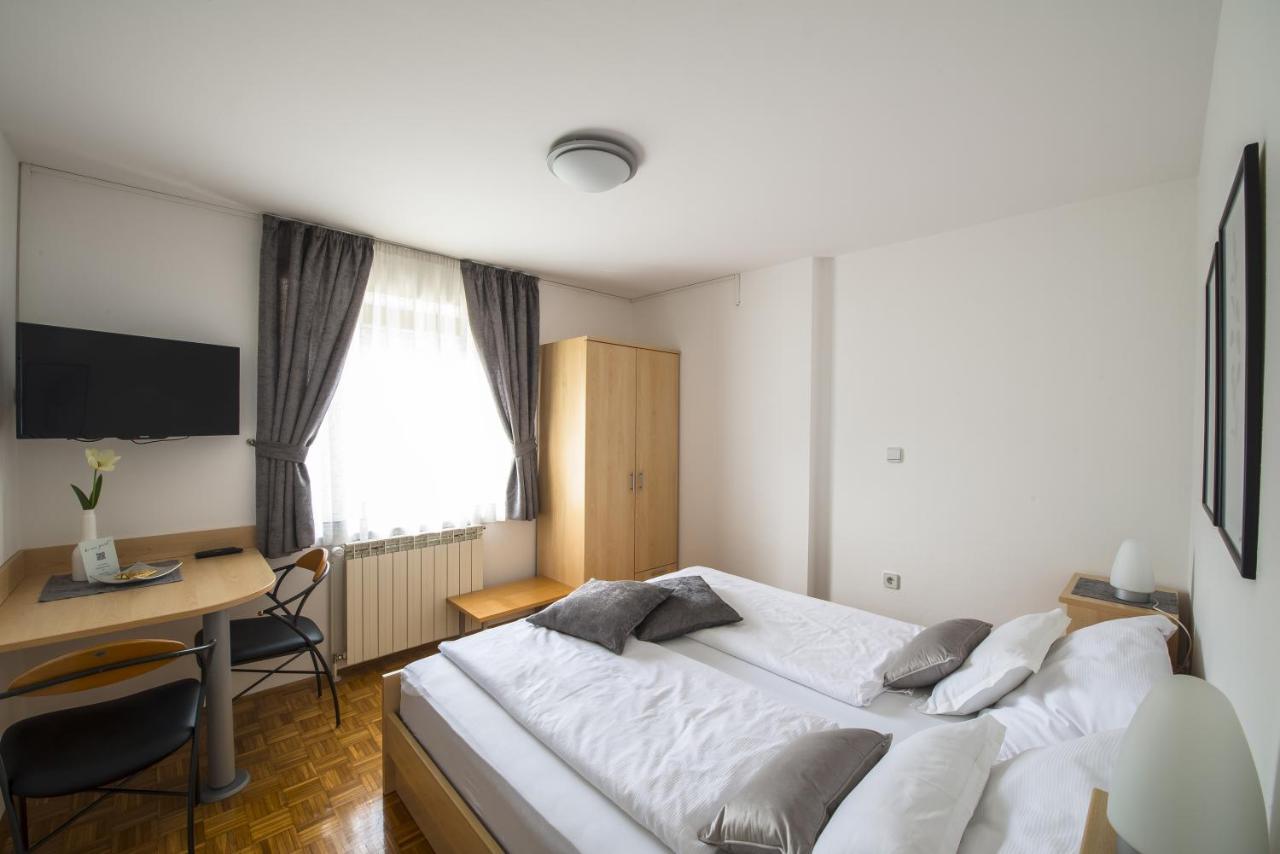Homestay Ostan Бовец Экстерьер фото